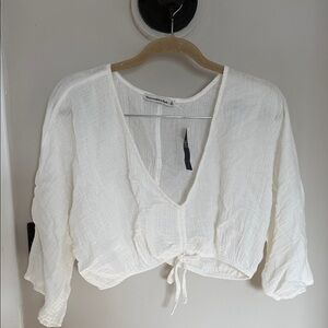 Abercrombie & Fitch white linen cropped shirt